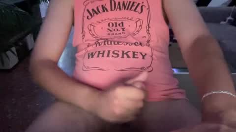 Snapshot of vndercamsell chatting on 05-31-26, 10:11 playtoguetherlove online show from 05-31-26, 10:11