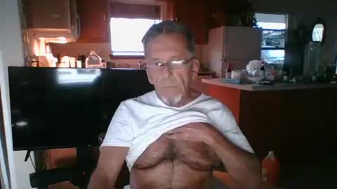 vnpg92 online show from 03-30-26, 12:33