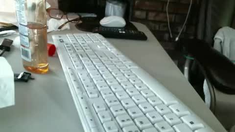 vnpg92 online show from 06-03-26, 08:14