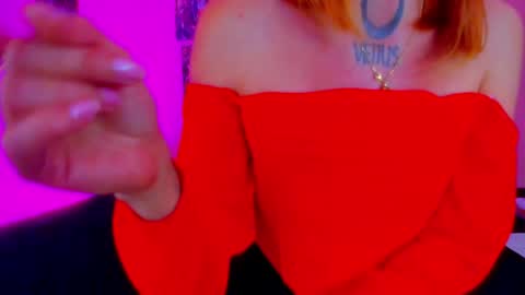 Snapshot of void_smokin chatting on 05-22-26, 06:35 Gabriela online show from 05-22-26, 06:35