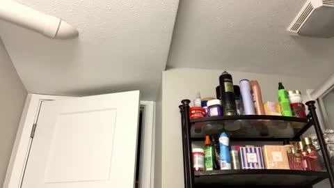 volentic online show from 10-10-25, 01:04