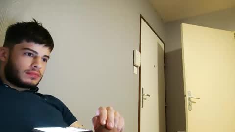 Snapshot of volquane chatting on 10-04-25, 05:33 volquane online show from 10-04-25, 05:33