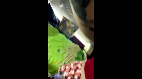 Snapshot of volshebnik_130 chatting on 01-21-25, 11:13 Volshebnik1302 online show from 01-21-25, 11:13