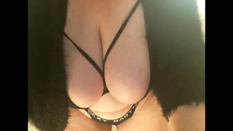 Mary online show from 12-15-25, 03:38