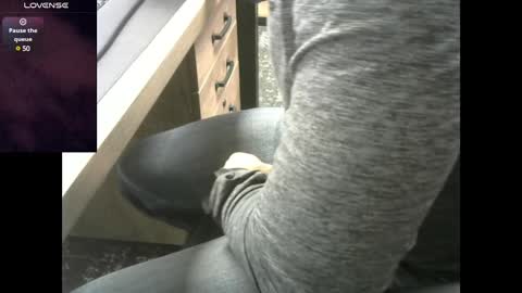 Snapshot of voterki796 chatting on 01-09-25, 02:07 voterki796 online show from 01-09-25, 02:07