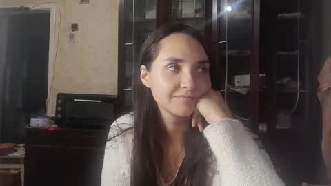 voulezvous_angel online show from 10-25-25, 05:08