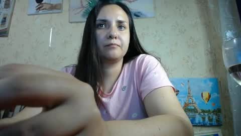 Snapshot of voulezvous_angel chatting on 06-06-26, 06:34 voulezvous_angel online show from 06-06-26, 06:34