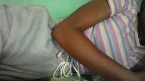 vounialdy online show from 02-28-25, 09:36