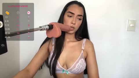 Snapshot of vsantini_ chatting on 02-05-25, 10:01 vsantini_ online show from 02-05-25, 10:01