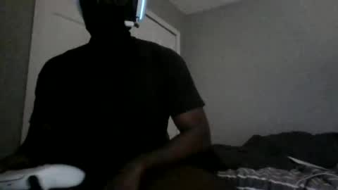 Snapshot of vulan18 chatting on 11-02-25, 07:27 Vulkan18 online show from 11-02-25, 07:27