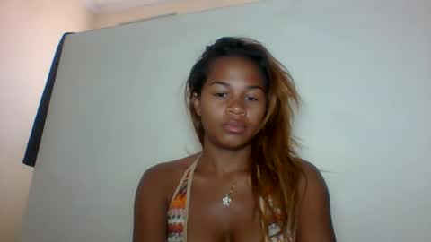 Snapshot of vynarahot chatting on 05-21-26, 07:37 vynarahot online show from 05-21-26, 07:37