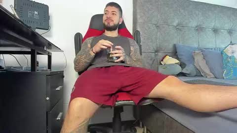 vyxen_ online show from 02-04-26, 12:22