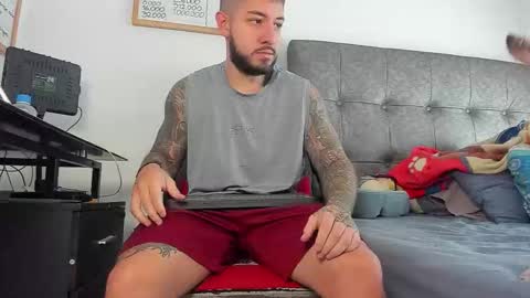 vyxen_ online show from 02-16-26, 02:02