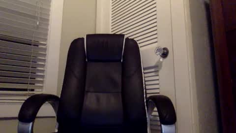 Snapshot of w988358 chatting on 01-23-25, 01:19 w111111 online show from 01-23-25, 01:19