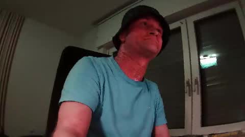 Snapshot of wailersgun chatting on 12-05-24, 06:55 wailersgun online show from 12-05-24, 06:55