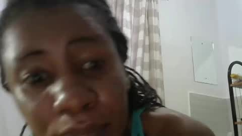 Snapshot of wakanda_goddess chatting on 02-20-25, 05:12 wakanda_goddess online show from 02-20-25, 05:12