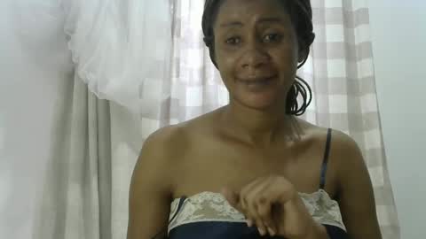 Snapshot of wakanda_goddess chatting on 03-09-25, 05:44 wakanda_goddess online show from 03-09-25, 05:44