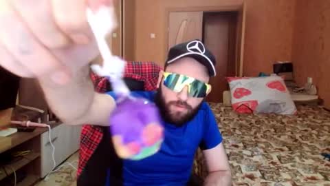 Snapshot of wakeupgof chatting on 01-12-26, 09:58 Tony online show from 01-12-26, 09:58