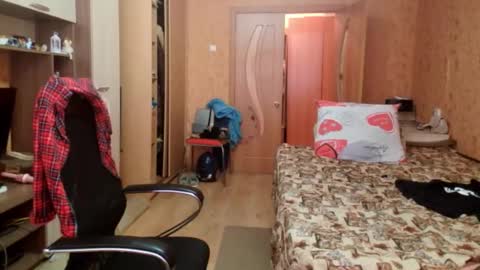 Snapshot of wakeupgof chatting on 01-15-26, 05:12 Tony online show from 01-15-26, 05:12