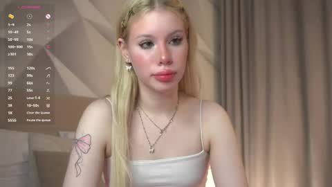 Snapshot of waki_fuckie chatting on 04-30-26, 06:58 Lina online show from 04-30-26, 06:58