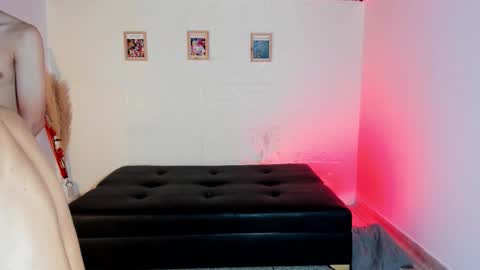 Sofia  Thiago online show from 03-05-26, 02:40