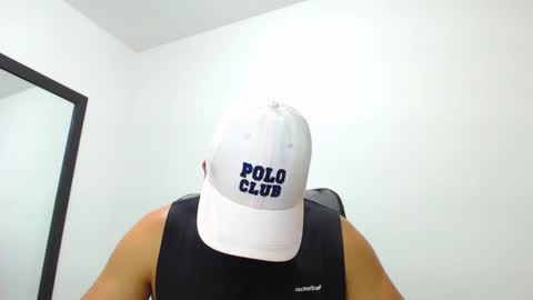 Snapshot of walter_brownn01 chatting on 01-09-25, 09:37 WALTER BROWN online show from 01-09-25, 09:37