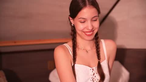 Snapshot of wanda_robinson chatting on 07-07-26, 05:28 Wendy. Hello Honeys Ill see you 2nd 5th 7th this week love you3 online show from 07-07-26, 05:28