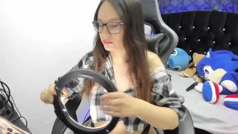 Alexandra online show from 02-08-25, 02:05