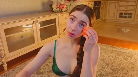 hello guys im Lilian online show from 11-14-25, 03:05