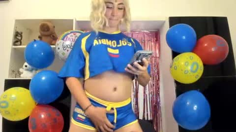 Snapshot of wanderlust_xxx chatting on 07-07-26, 08:24 Sarah Catalina Amado. Wanderlust online show from 07-07-26, 08:24