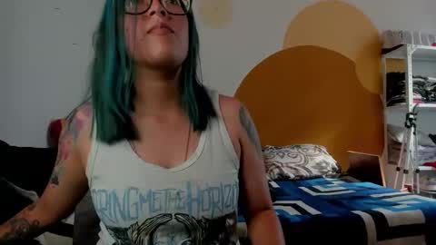 Snapshot of waningrosee chatting on 12-11-24, 07:14 Waningrose Lu online show from 12-11-24, 07:14