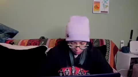 Snapshot of waningrosee chatting on 02-17-25, 03:47 Waningrose Lu online show from 02-17-25, 03:47