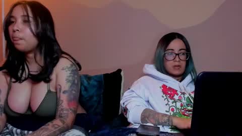 Snapshot of waningrosee chatting on 03-07-25, 03:29 Waningrose Lu online show from 03-07-25, 03:29