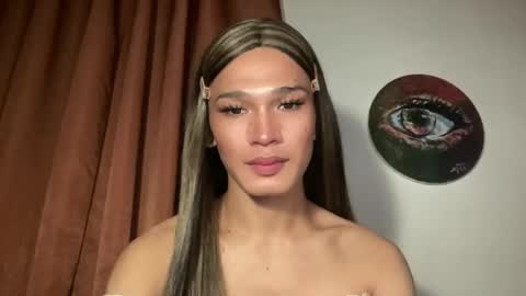 LIZA online show from 05-17-26, 03:52