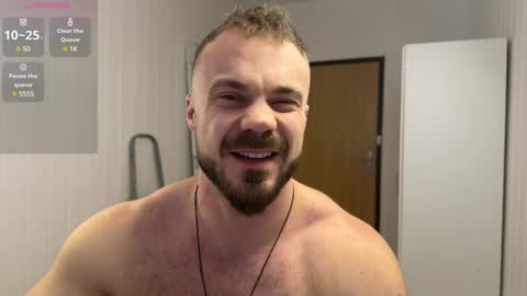 Snapshot of wannaseeyourface chatting on 01-01-25, 10:00 new online show from 01-01-25, 10:00