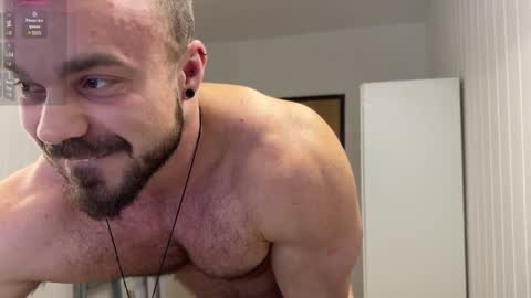 Snapshot of wannaseeyourface chatting on 01-11-25, 01:01 new online show from 01-11-25, 01:01