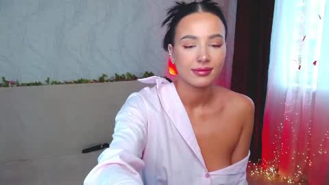 Snapshot of want_emma chatting on 06-04-26, 05:24 Emma online show from 06-04-26, 05:24