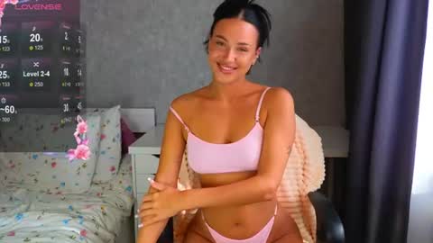 Snapshot of want_emma chatting on 08-04-26, 06:49 Emma online show from 08-04-26, 06:49