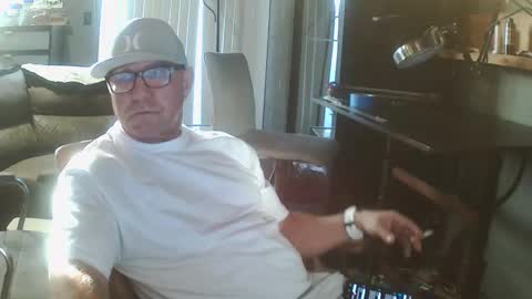 inittogetitin online show from 12-04-25, 11:57