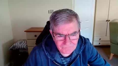 wanttobefree90 online show from 04-07-26, 04:18