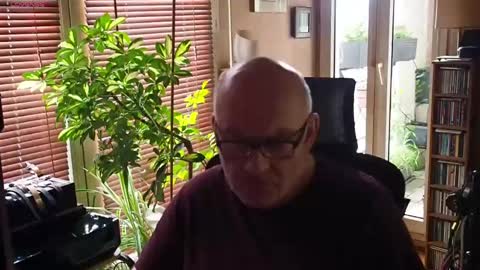 Snapshot of warp147 chatting on 05-17-26, 02:13 warp147 online show from 05-17-26, 02:13