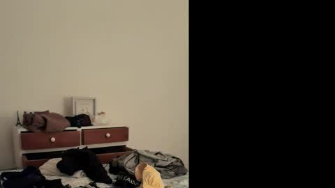 wearetwo online show from 09-13-25, 03:50