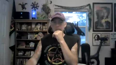 Snapshot of waterfire420 chatting on 06-14-26, 02:24 waterfire420 online show from 06-14-26, 02:24