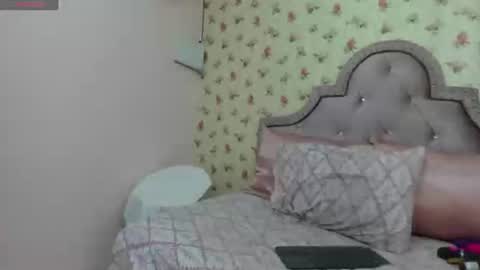 Snapshot of watson_crystal00 chatting on 06-24-26, 02:27 Milf Latina online show from 06-24-26, 02:27