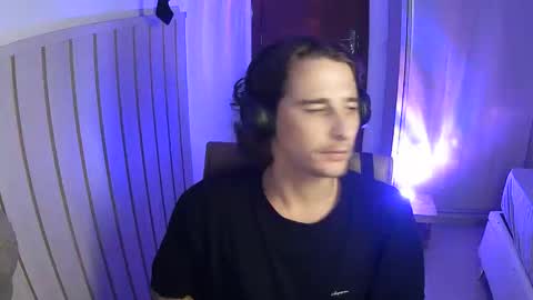 wave_boyy online show from 04-03-26, 01:47