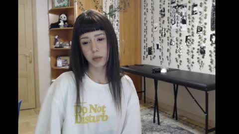 Mina online show from 12-05-25, 07:10