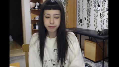 Mina online show from 02-11-26, 06:13