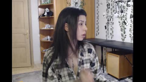 Mina online show from 02-26-26, 03:44