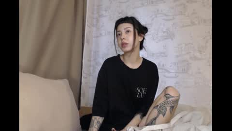 Mina online show from 03-12-26, 12:22