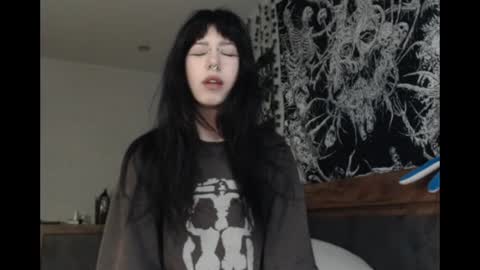 Mina online show from 06-26-26, 07:40